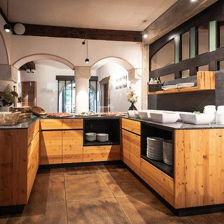 Hotel Gissbach ブルーニコ エクステリア 写真