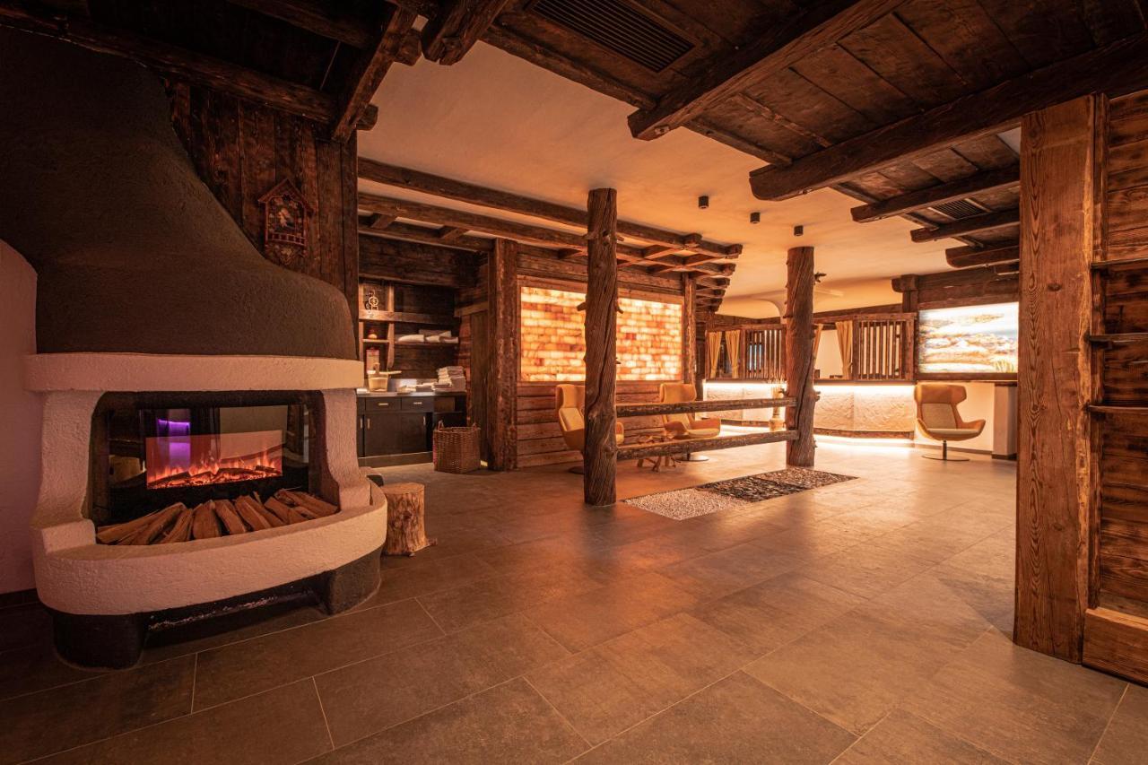 Hotel Gissbach ブルーニコ エクステリア 写真
