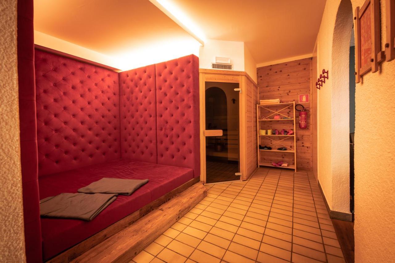 Hotel Gissbach ブルーニコ エクステリア 写真