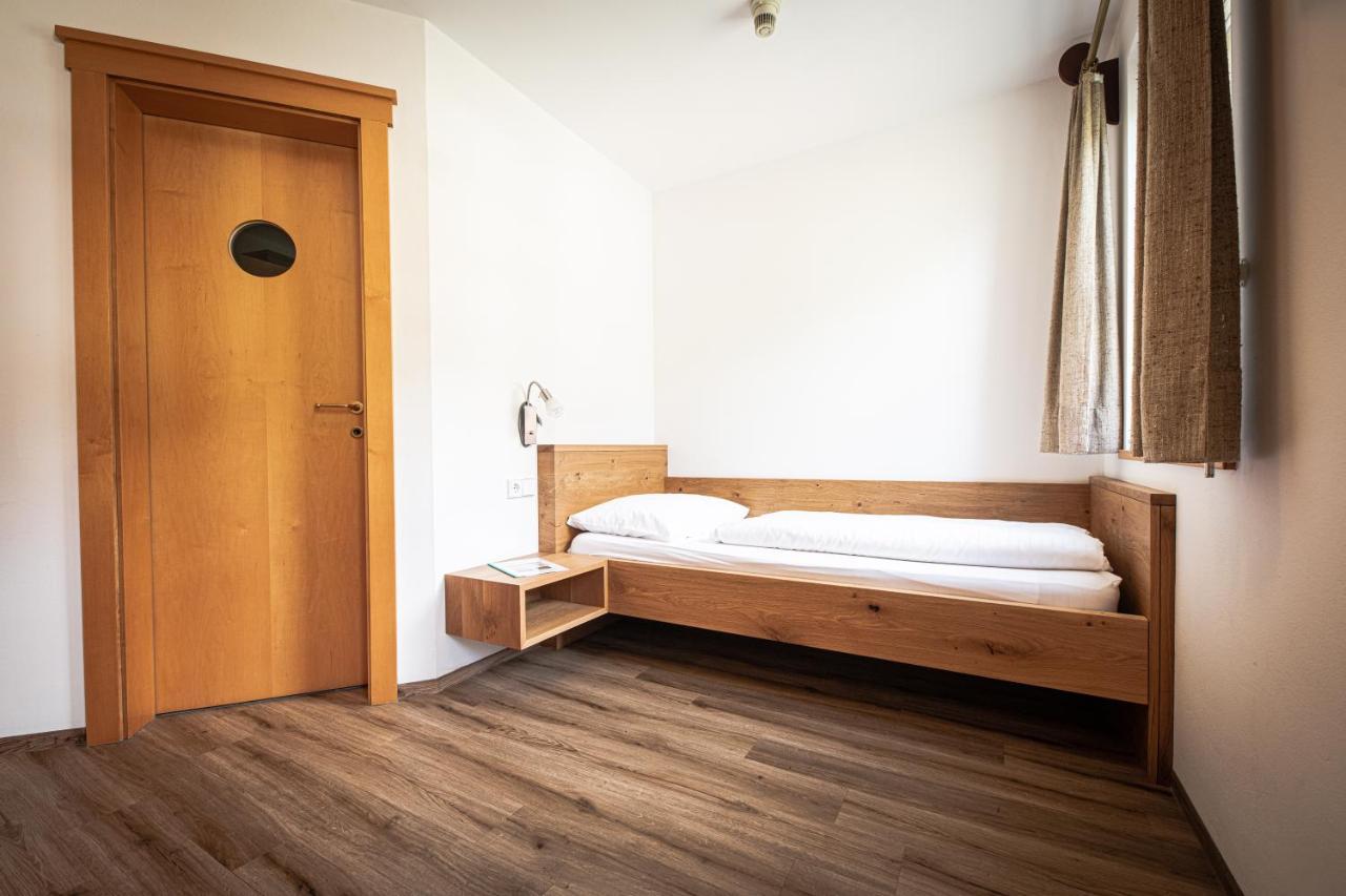 Hotel Gissbach ブルーニコ エクステリア 写真