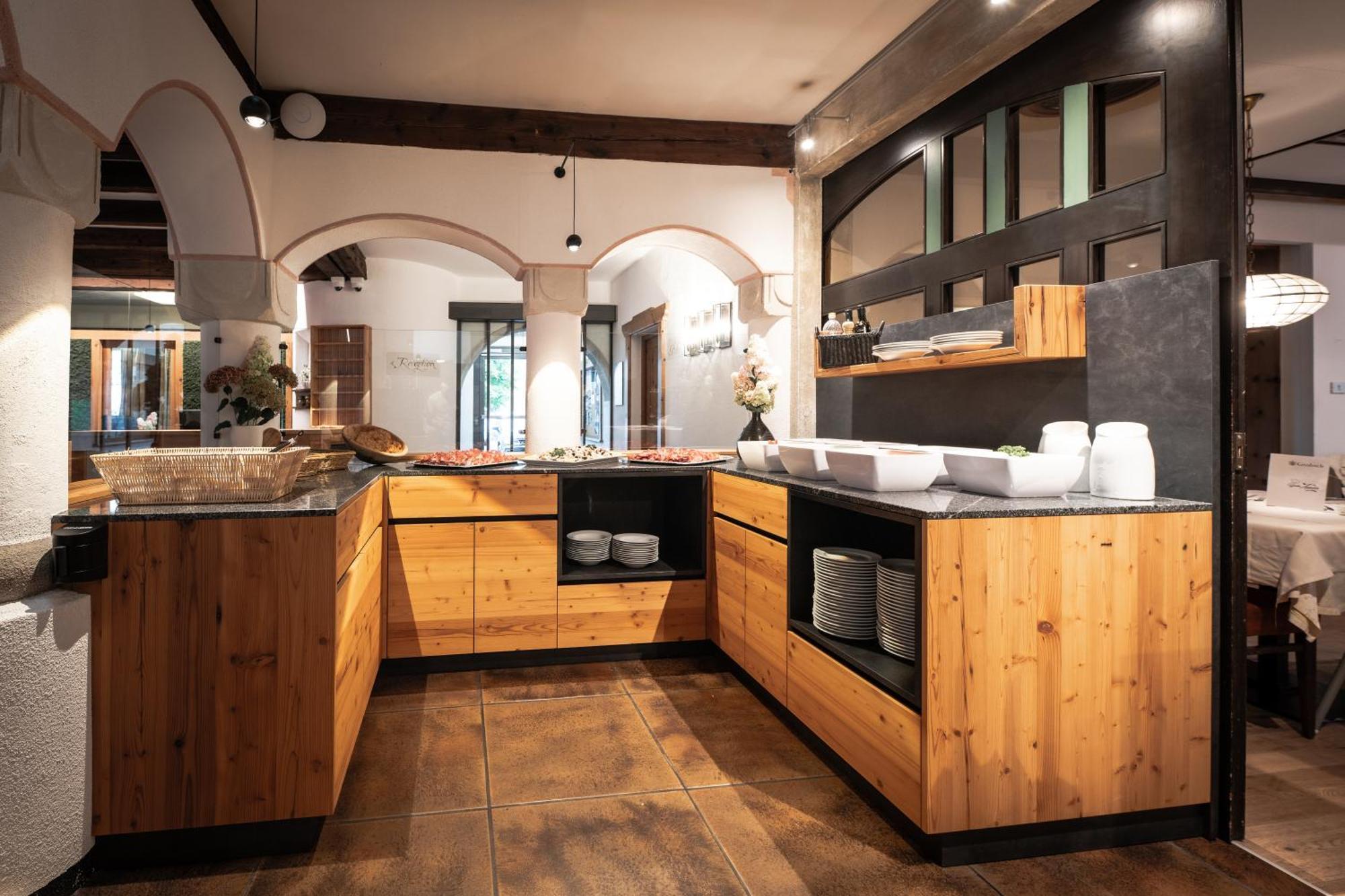 Hotel Gissbach ブルーニコ エクステリア 写真